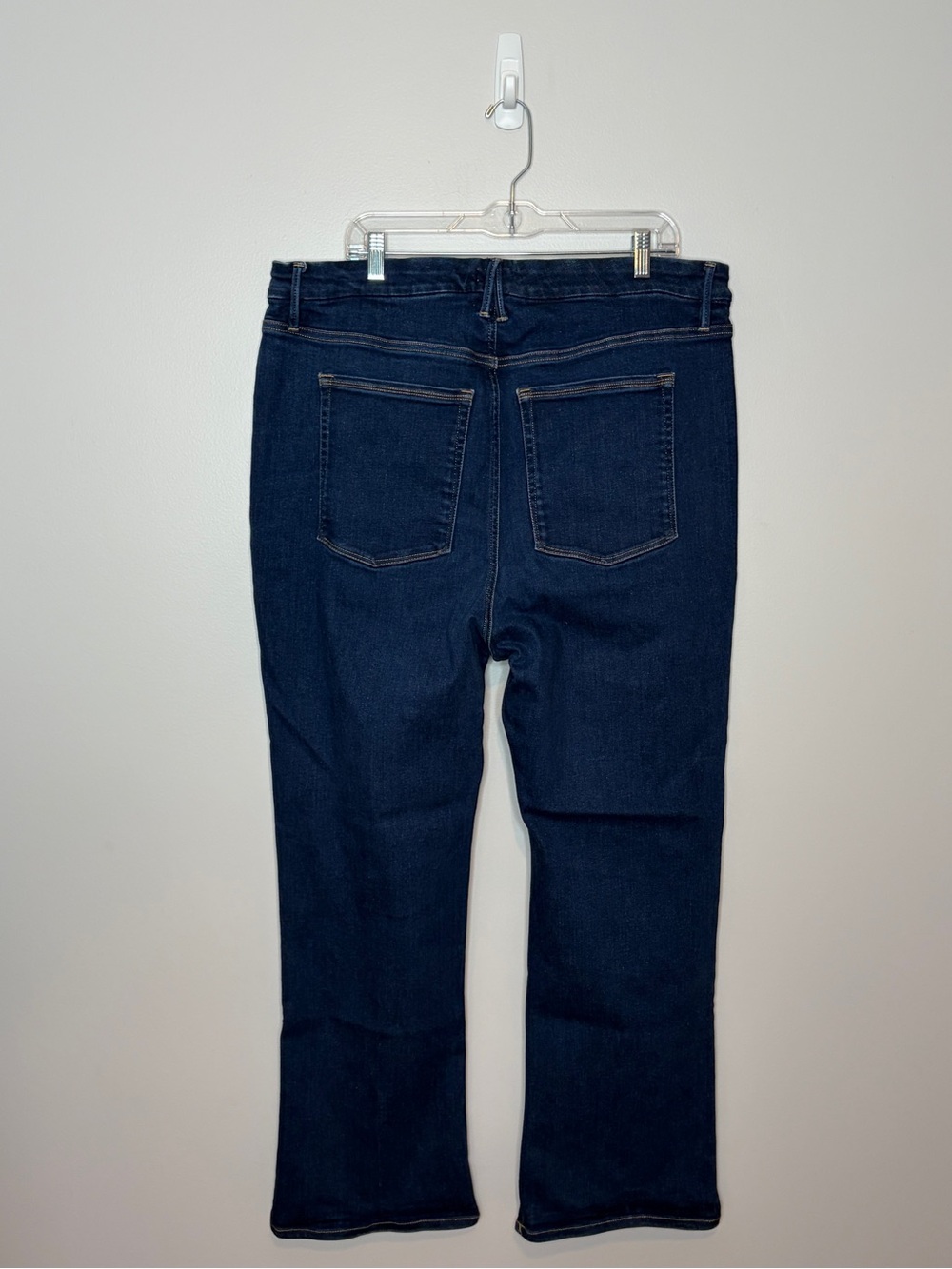 Good American Always Fits Classic Boocut Deep Blue Size 28-32 - Picture 3 of 5